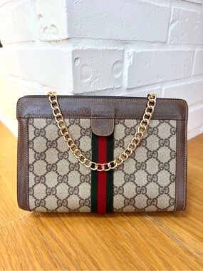 Gucci Authentic Vintage Monogram Sherry Line Clutch / Shoulder Bag